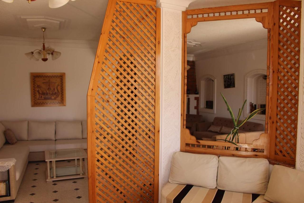 Villa Luxueuse Meublee Sfax Bagian luar foto